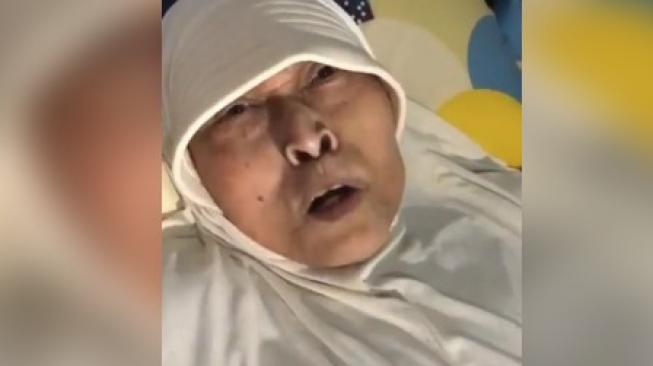 Profil Aminah Cendrakasih, Pemeran Emak Nyak yang Meninggal di Usia 80 Tahun