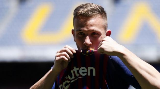 Juventus Kabarnya Sudah Oke, Arthur Melo Ogah Tinggalkan Barcelona