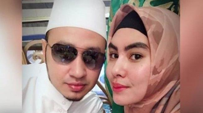Habib Usman dan Kartika Putri [Instagram]