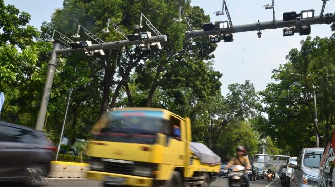 Pemprov DKI Jakarta melalui Unit Pengelola Sistem Jalan Berbayar Elektronik Dinas Perhubungan DKI Jakarta akan menggodok rencana penerapan ERP yang ditargetkan akan beroperasi mulai Mei 2019 mendatang. [Suara.com/Muhaimin A Untung] 