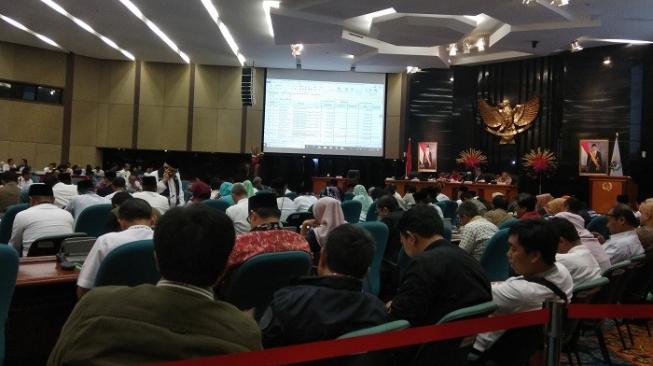 Anggota DPRD Jakarta Bakal Dikasih 2 Pin Emas, Habiskan Dana Rp 1,3 Miliar