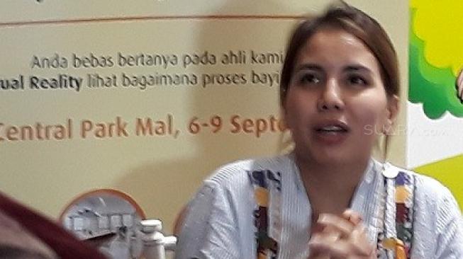 Artis Tya Ariestya. [suara.com/Ismail]