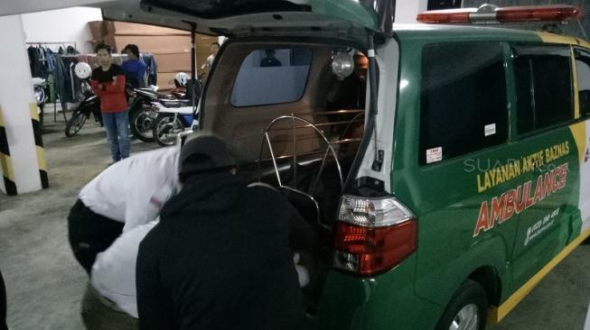 Sebanyak 18 korban tewas kecelakaan maut bus di Sukabumi tiba di Bogor (Suara.com/Rambiga)