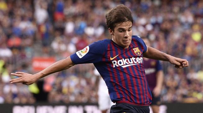 Pemain Barcelona, Riqui Puig (AFP)