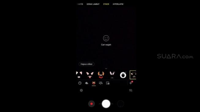 Pilihan fitur AR pada Samsung Galaxy A8 Star. [Suara.com/Lintang Siltya Utami]