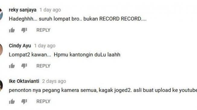 Komentar pedas untuk penonton konser Limp Bizkit yang Selalu Angkat HP [Youtube]