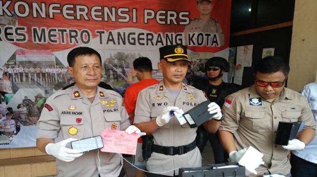 Karyawan BNI Bobol Rekening Nasabah, Ditangkap Di TangCity Mall