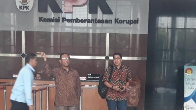 Keluar Gedung KPK, Mahfud MD: Hanya Diskusi Soal Korupsi