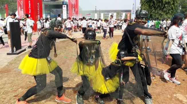 The Color Run mempromosikan gaya hidup sehat lewat lomba lari yang seru dan menyenangkan. (SUARA.com/Risna Halidi)