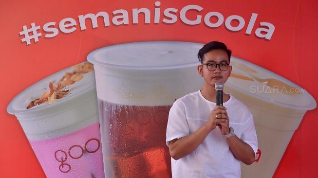 Putra Presiden, Gibran Rakabuming saat grand opening Goola di Markobar, Cikini, Jakarta, Minggu (16/9). [Suara.com/Muhaimin A Untung]