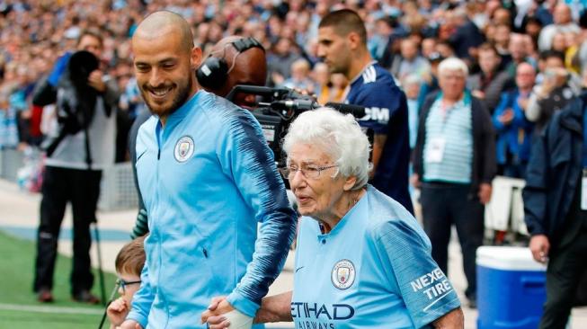 Arti Lansia Pendamping Pemain bagi Manchester City