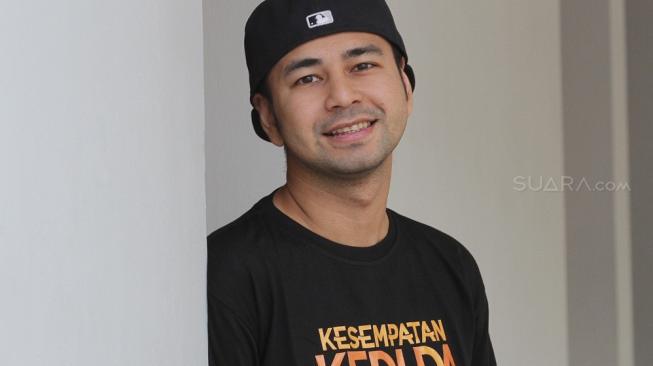 Raffi Ahmad di kantor Suara.com, Kebayoran Baru, Jakarta Selatan, Senin (17/9/2018) [Suara.com/Oke Atmaja]