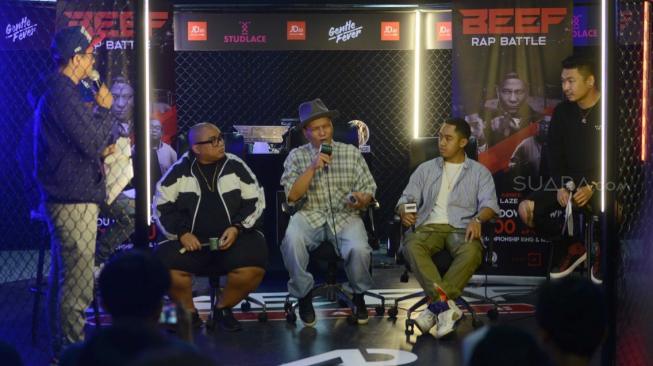 AllDay Music saat jumpa pers Beef Rap Battle di Setiabudi, Jakarta Selatan, Senin (17/9/2018). [Wahyu Tri Laksono/Suara.com]