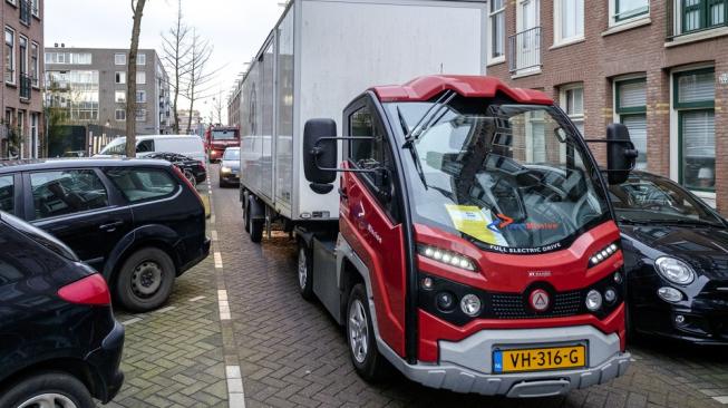 Toyota Kembangkan Truk BBH untuk Kargo Rendah Emisi