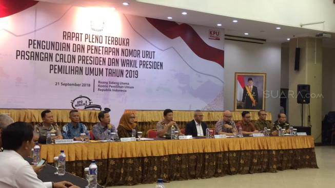 Jokowi-Maruf dan Prabowo-Sandiaga Resmi Jadi Capres-Cawapres