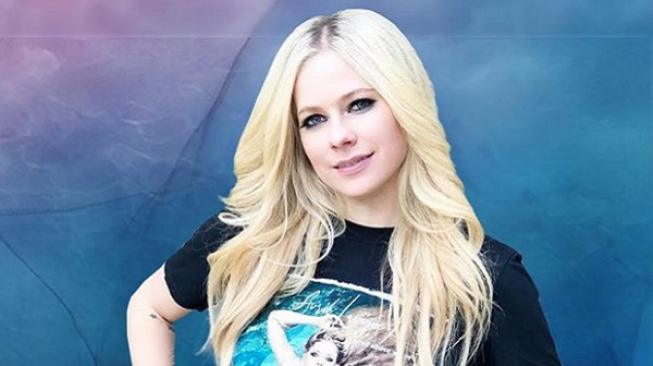 19 Populer Images Of Avril Lavigne Irama Gallery