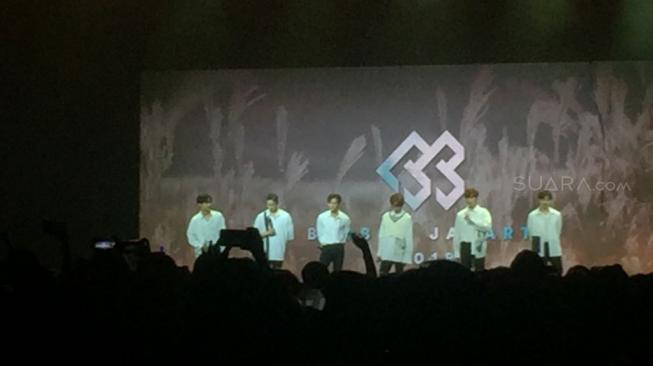 BTOB gelar konser di The Kasablanka Hall, Jakarta pada Jumat (21/9/2018). [Sumarni/Suara.com]