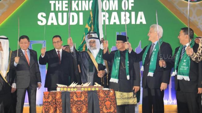 Tari Pedang Khas Arab Saudi, Prabowo Bantah Dapat Dukungan 2019