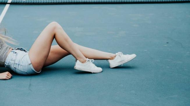 Sepatu Kebesaran Karena Salah Ukuran? Daripada Dibuang, Ikuti ini