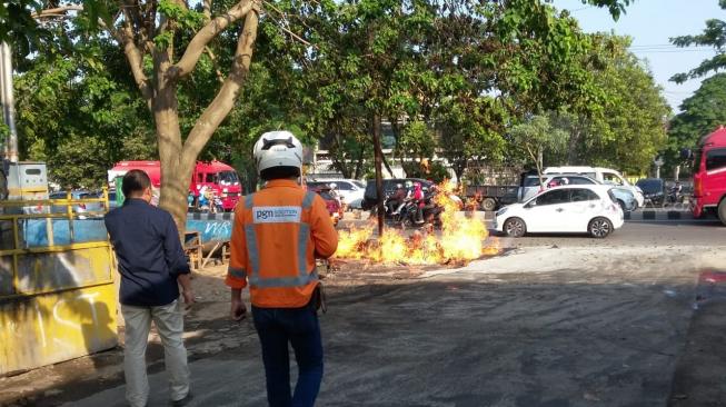 Kebakaran Pipa Gas PGN Palembang karena Ledakan Kompresor Bengkel