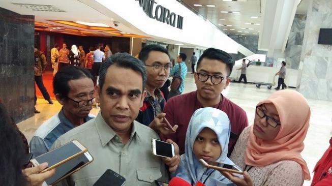 Incar Kursi Ketua MPR RI, Muzani: Mudah-Mudahan Bamsoet Mengalah