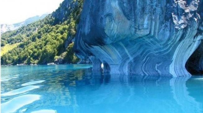 Indahnya Cuevas de Marmol, Relief Alami Berusia Ribuan Tahun