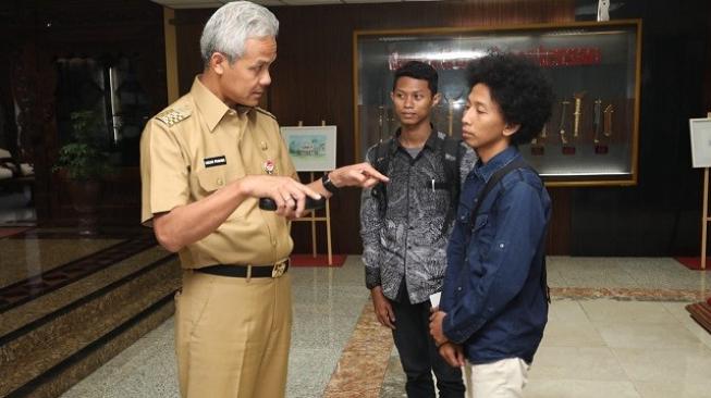 Ganjar Tantang Mahasiswa Palu di Jateng Jadi Relawan Bencana