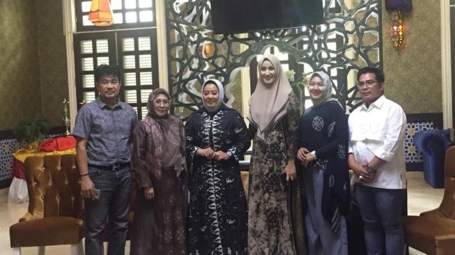 Gelaran Indonesia Modest Fashion Week 2018 Segera Dimulai