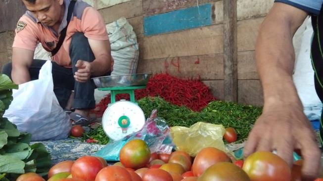 Pasar Inpres Lhokseumawe: Harga Cabai Merah, Beras dan Telur Naik
