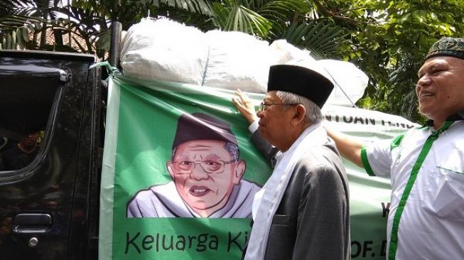 Maruf Amin melalui tim relawannya akan mengirimkan bantuan kemanusiaan untuk korban gempa Palu dan Donggala, Sulawesi Tengah. (Suara.com/Chyntia Sami B)