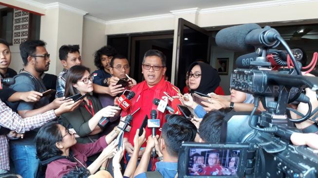 Warga Ingin Bikin Patung Jokowi di Perbatasan, Ini Tanggapan TKN