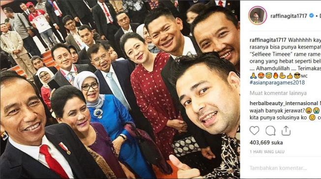 Raffi Ahmad bepose bersama Presiden Jokowi dan Wapres Jusuf Kalla. (Instagram @affinagita1717)