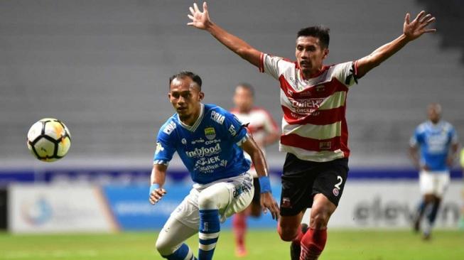 Persib Keok dari MU, Persaingan di Papan Atas Kian Seru