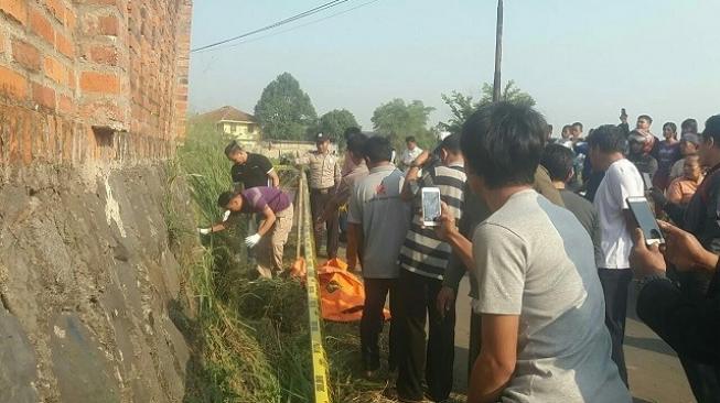 Penemuan Kerangka Manusia Bersendal Jepit Hebohkan Warga Bogor