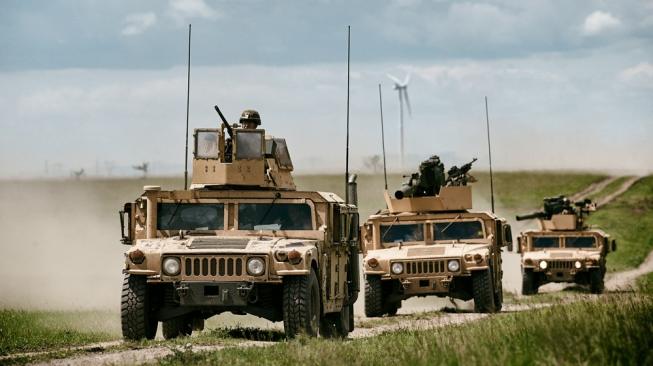 Humvee dalam sebuah operasi, sebagai ilustrasi [Shutterstock].