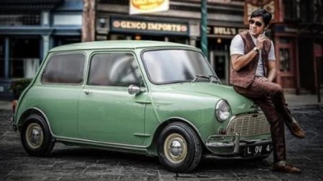 Artis pemilik Mini Cooper