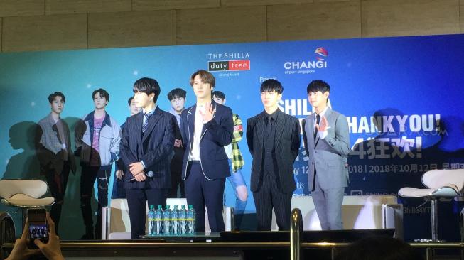 Highlihgt menggelar acara fanmeeting bertajuk "Shilla 4th Year Thank You"  di Bandara Changi Singapura. (Sumarni/Suara.com)