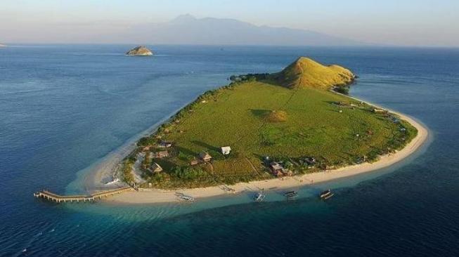 Pulau Kenawa, Sumbawa Barat di NTB. (Wikipedia Papudaengoyang)