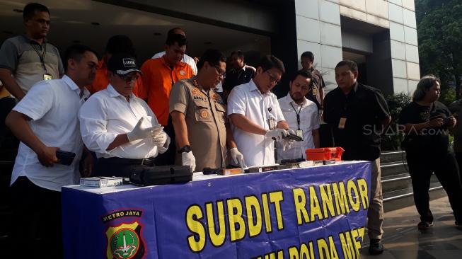 Penembakan Gedung DPR, PNS Kemenhub Gugup saat Latihan Menembak