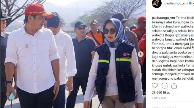 Pasha Ungu menerima kunjungan Walikota Tangerang Selatan, Airin Rachmi Diany melihat kondisi bencana di Palu. Insatgram. (Instagram Pash Ungu)