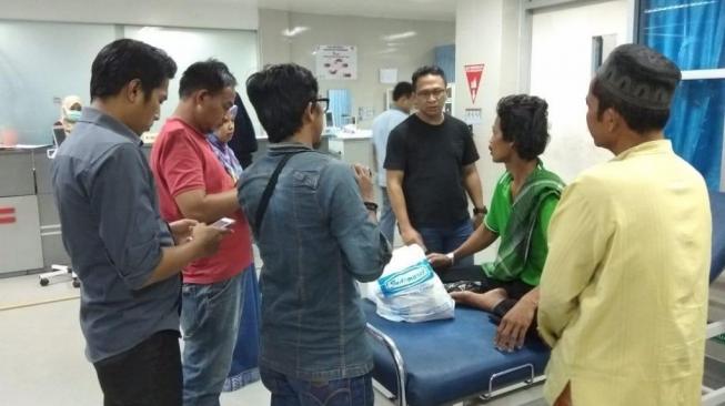 Tersambar Petir karena Main HP, Dua Tewas Satu Kejang-kejang