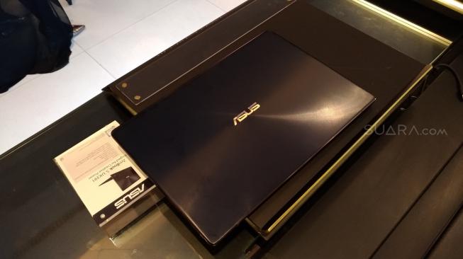 Peluncuran Asus Zenbook S UX391UA di Jakarta, Selasa (23/10/2018). [Suara.com/Dythia Novianty]