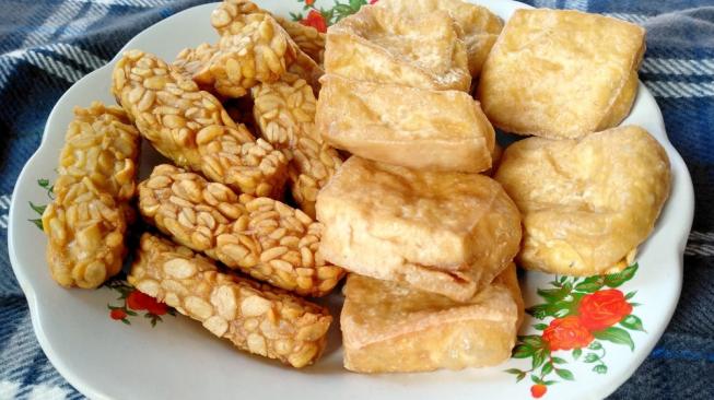 Enak di Lidah, Berapa Kandungan Protein Tempe dan Tahu Goreng?