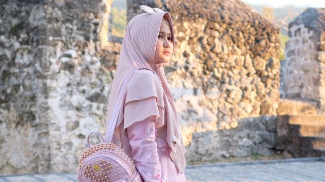 Jilbab anti tembem. (Suara.com/Firsta Puteri Nodia)