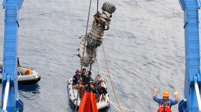 Terungkap! Ada Pilot Ketiga dalam Kokpit Sebelum Lion Air PK LQP Jatuh