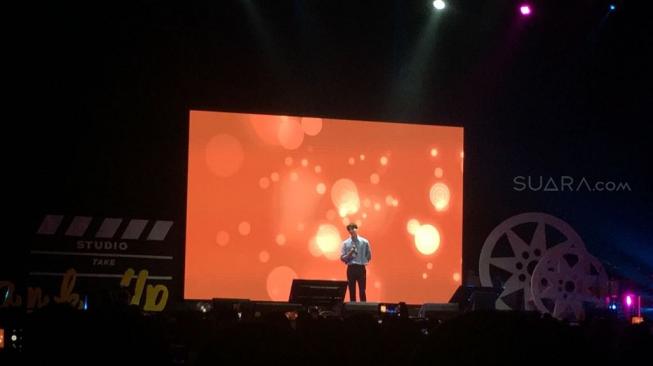 Lee Jong Suk gelar fanmeeting di  The Kasablanka Hall, Jakarta Selatan, Sabtu (3/11/2018) malam [Suara.com/Sumarni].