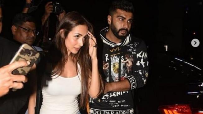 Arjun Kapoor dan Malaika Arora. (Instagram @filmy_insta9)