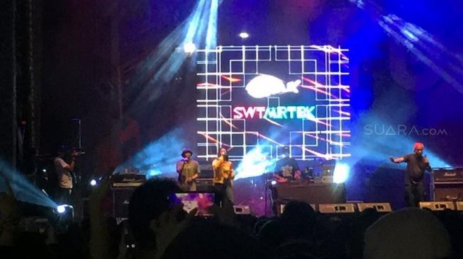 Absen The 90's Festival 2017, Iwa K : Kemarin Lagi Nyantren