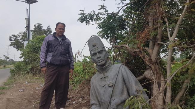 Dianggap Berhala, Patung Pahlawan Nasional Dibuang ke Sungai