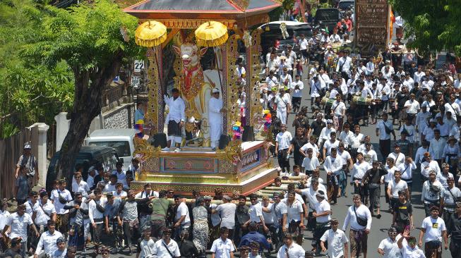 Upacara Adat dan Agama di Tengah PPKM, Siap Ditindak